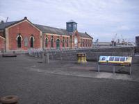 Trockendock und Pumpenhaus im Hafen von Belfast