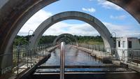 Auf dem Kanal des Falkirk Wheel