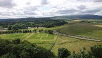Blick zu den alten Königsfeierplätzen unterhalb von Stirling Castle