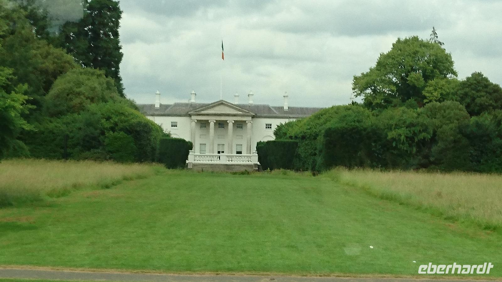Weißes Haus, Dublin, Sitz des irischen Präsidenten im Phönix-Park