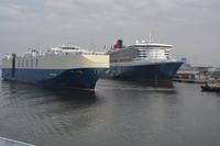 und Kreuzfahrtschiffen