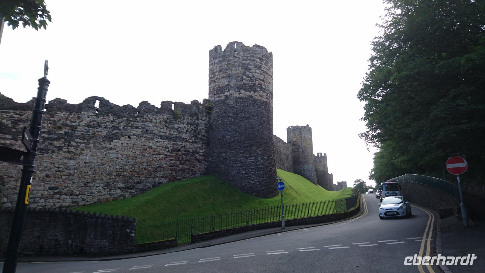 Starke Mauern in Conwy