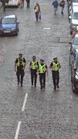 Polizeipräsenz in Edinburgh