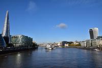 095 London, Blick von der Tower Bridge Themse aufwärts