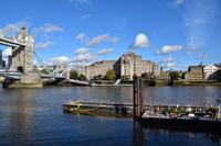 105 London, Tower Bridge mit Guoman Tower Hotel
