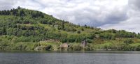 146 Schifffahrt auf dem Loch Ness, Urquhart Castle