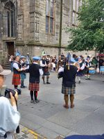 Dudelsackkapelle vor der St. Giles-Kathedrale