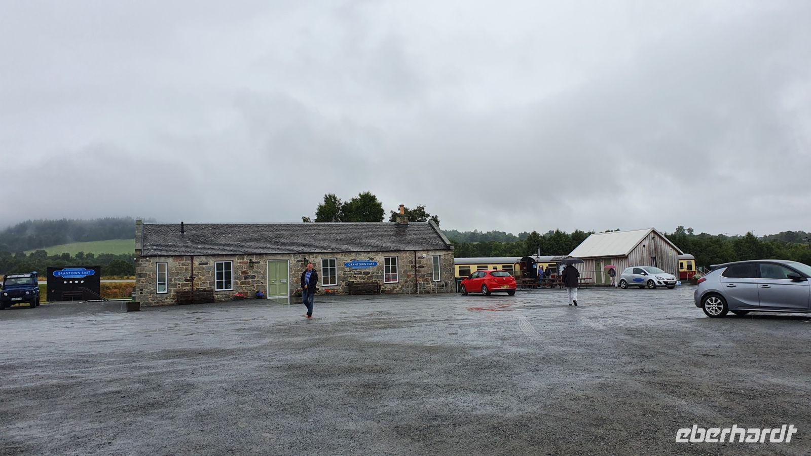 20220815 163320 Stopp am Bahnhof Grantown on Spey