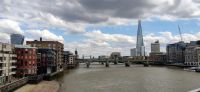 026 London, Blick von der Waterloo zur Blackfriars Bridge und Tower Bridge