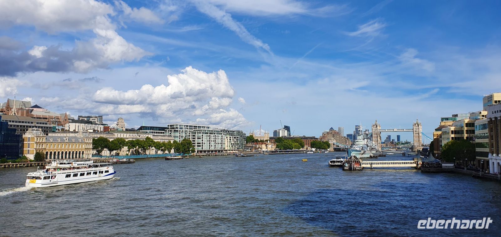 20220828 162102 auf der London Bridge
