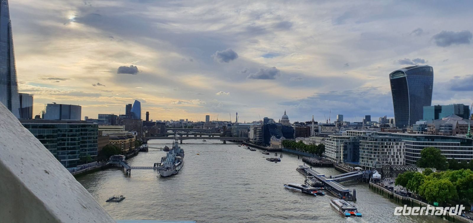 20220828 181854 Blick von der Tower Bridge