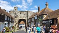 20220708 120355 Rye, Landsgate, das einzig erhaltene Stadttor aus dem Jahr 1329