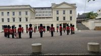 20220731 104746 Aufmarsch der Wachen an den Wellington Barracks