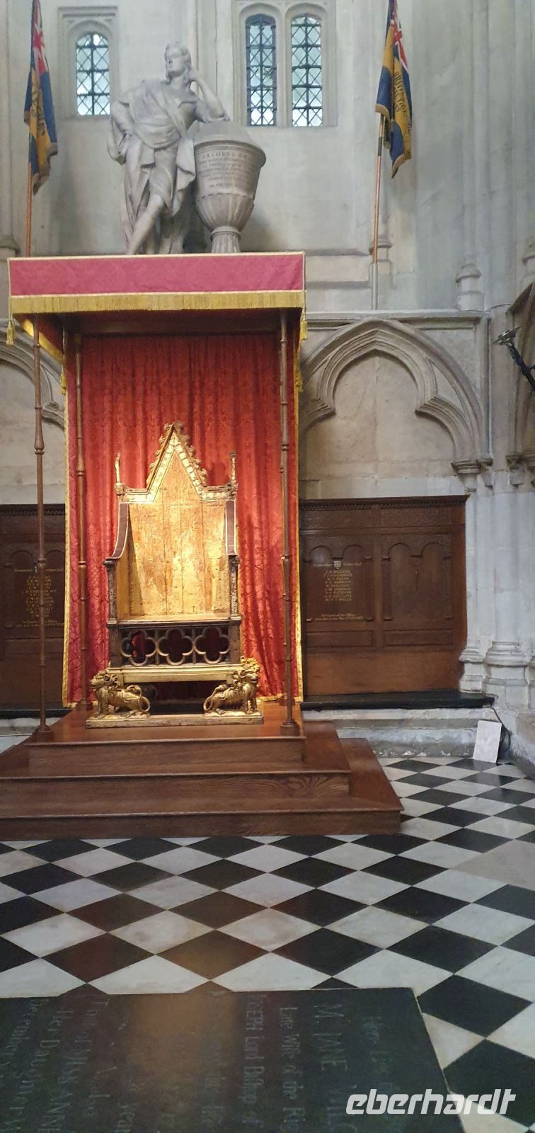 20220830 120851 Krönungsstuhl in der Westminster Abbey