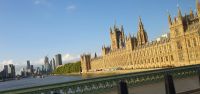 20220831 073041 Houses of Parliament in der Morgensonne