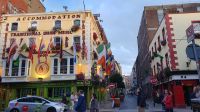 20230718 205117 Dublin- Temple Bar am Abend