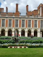Hampton Court (2)