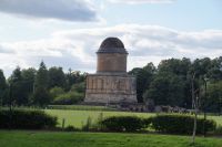 Hamilton Mausoleum 