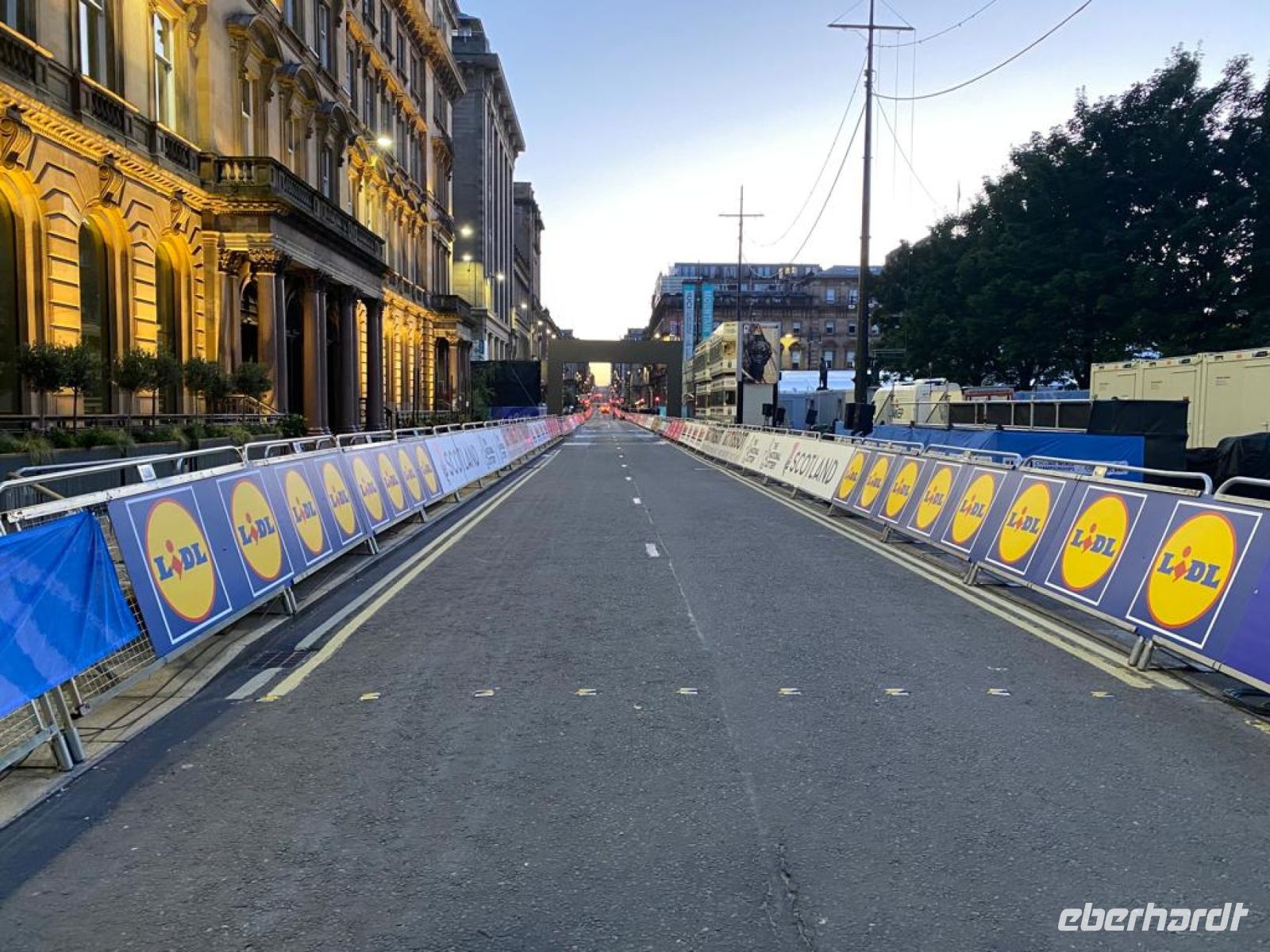 ...Rad-WM - noch ist alles leer