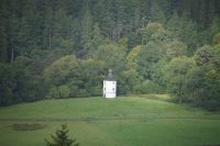 In den weitläufigen Parkanlagen von Inveraray Castle
