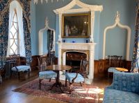 Ein luxuriöser Salon