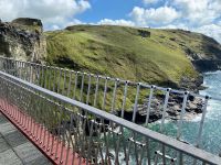 Festland mit Kirchturmspitze