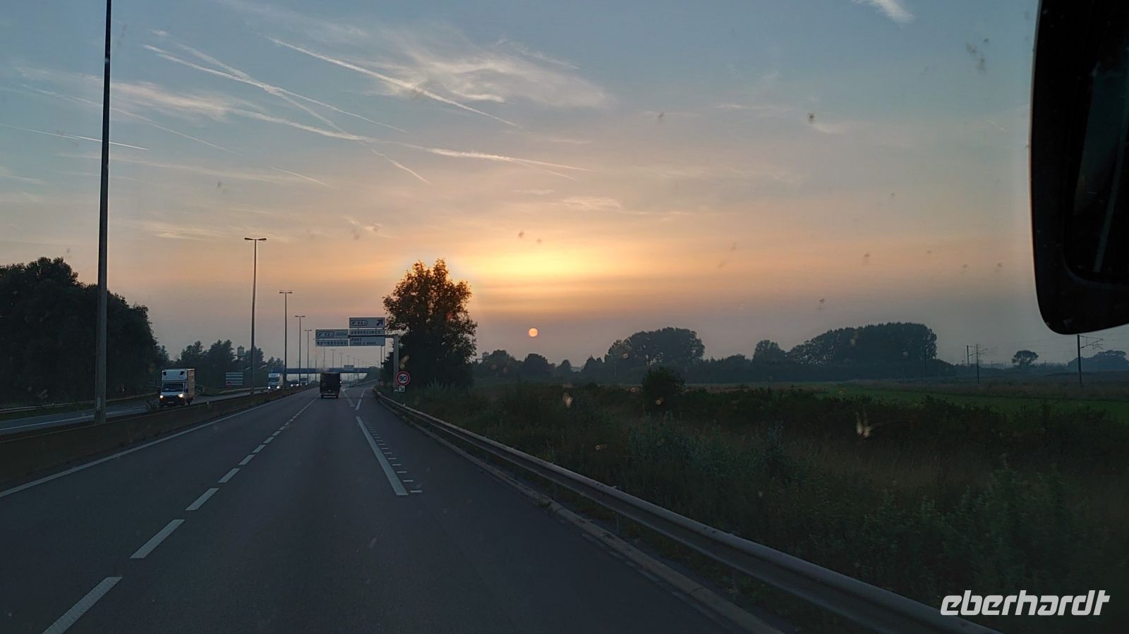 Die Sonne geht unter... .JPG