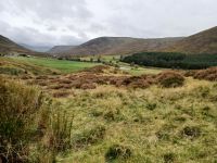 im Tal des Flusses Dee