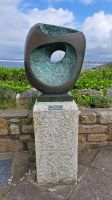 Barbara Hepworth Skulptur