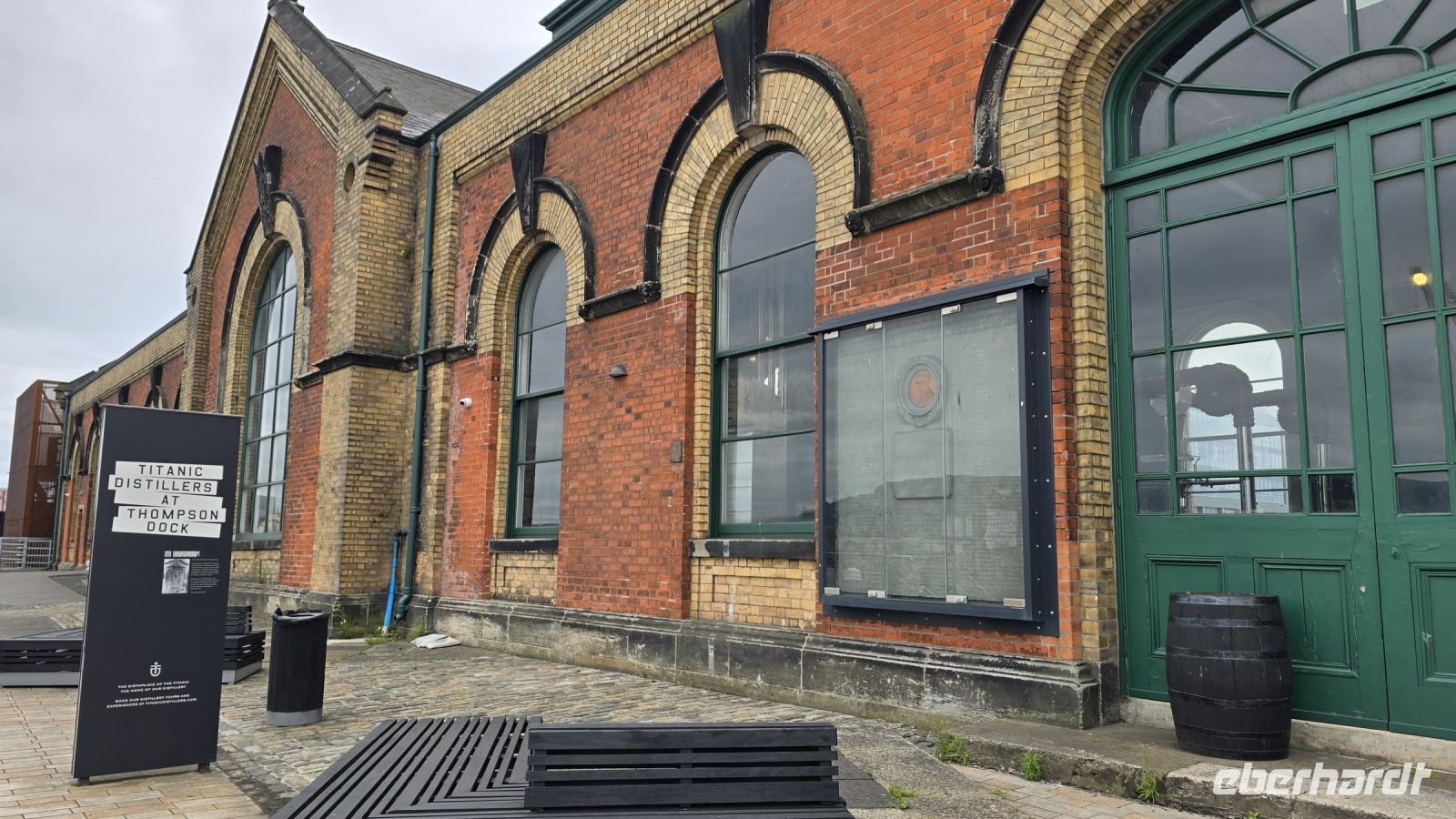 das alte Pumpenhaus am Trockendock der Titanic