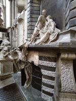 Grabdenkmal in Westminster Abbey für Elizabeth Nightingale mit Joseph NIghtingale, der vergeblich versucht, den auf die Mutter seiner Kinder gerichteten Pfeil des Todes abzuwehren