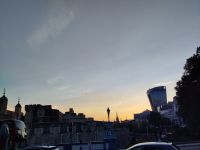 Tower und Walkie Talkie bein Vanilla Sky 