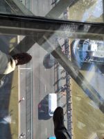 Tower Bridge Glasboden