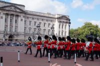 Der Musikzug vorne weg