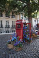 A fine pair.... Telefonzelle und Briefkasten