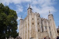 The White Tower - die normannische Motte, um die ganz allmählich die Burganlage entstand, die wir heute als The Tower of London kennen