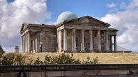 228 Das Stadtobservatorium von Edinburgh auf dem Calton Hill