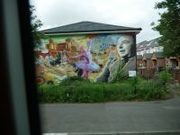 Mural an einer Schule: Es ist nie zu spät, sich ein neues Ziel zu setzen