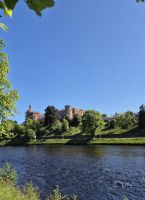 SCO-Dampf-25-0517 Inverness Castle am Fluss Ness
