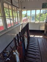 SCO-Dampf-25-0521 Im Stellwerk-Bedienung durch Passagiere war erlaubt.jpg