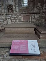SCO-Dampf-25-0522 In der Abtei Scotts Grab -Schottlands berühmtester Dichter.jpg