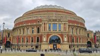 Pause bei der Stadtrundfahrt an der Royal Albert Hall