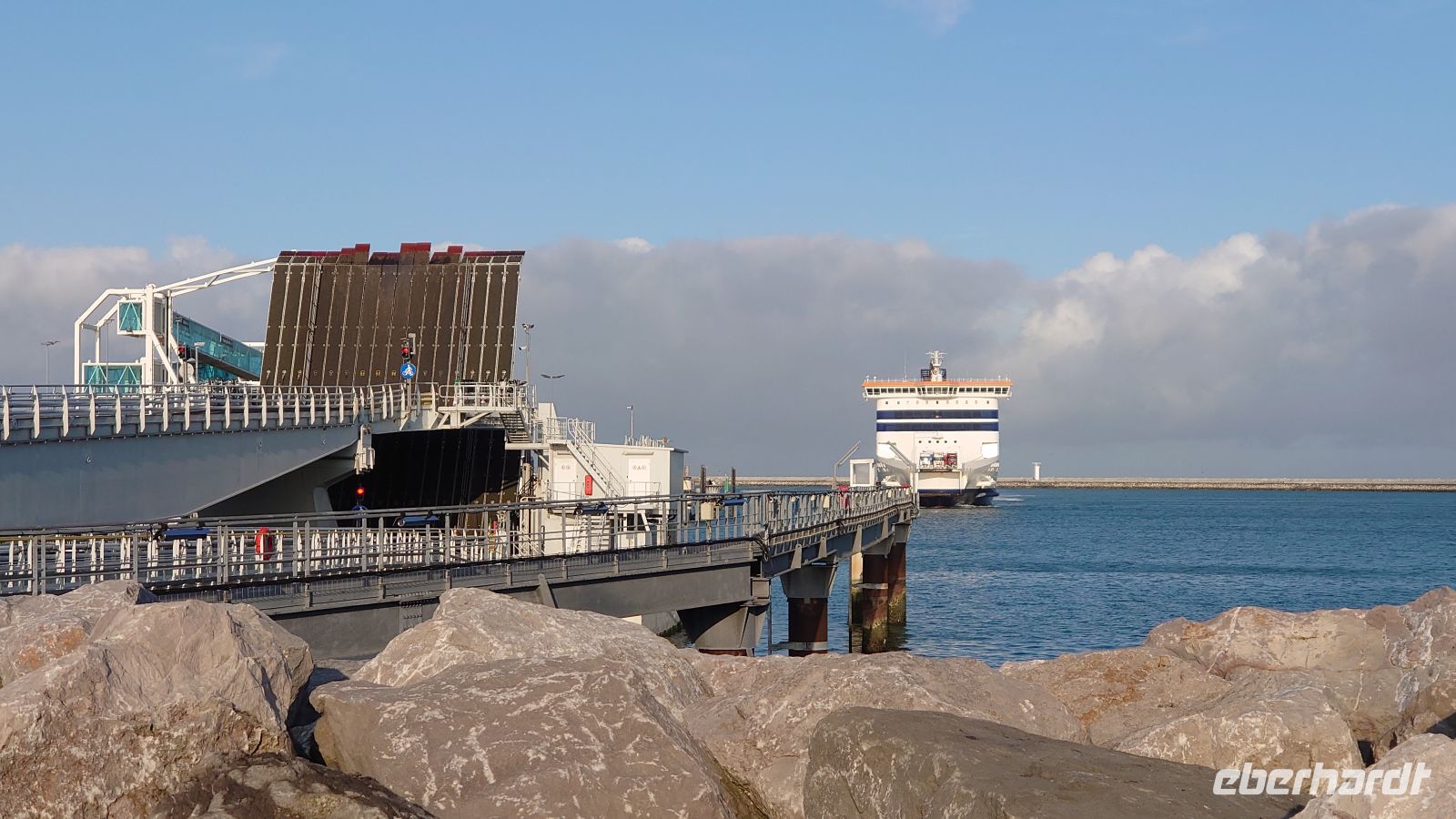 7 Diese Fähre werden wir nehmen