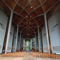 60 Im Innenraum der neunen Kathedrale, Coventry
