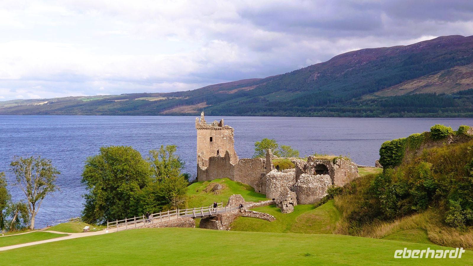 186 Urquhart Castle, Loch Ness