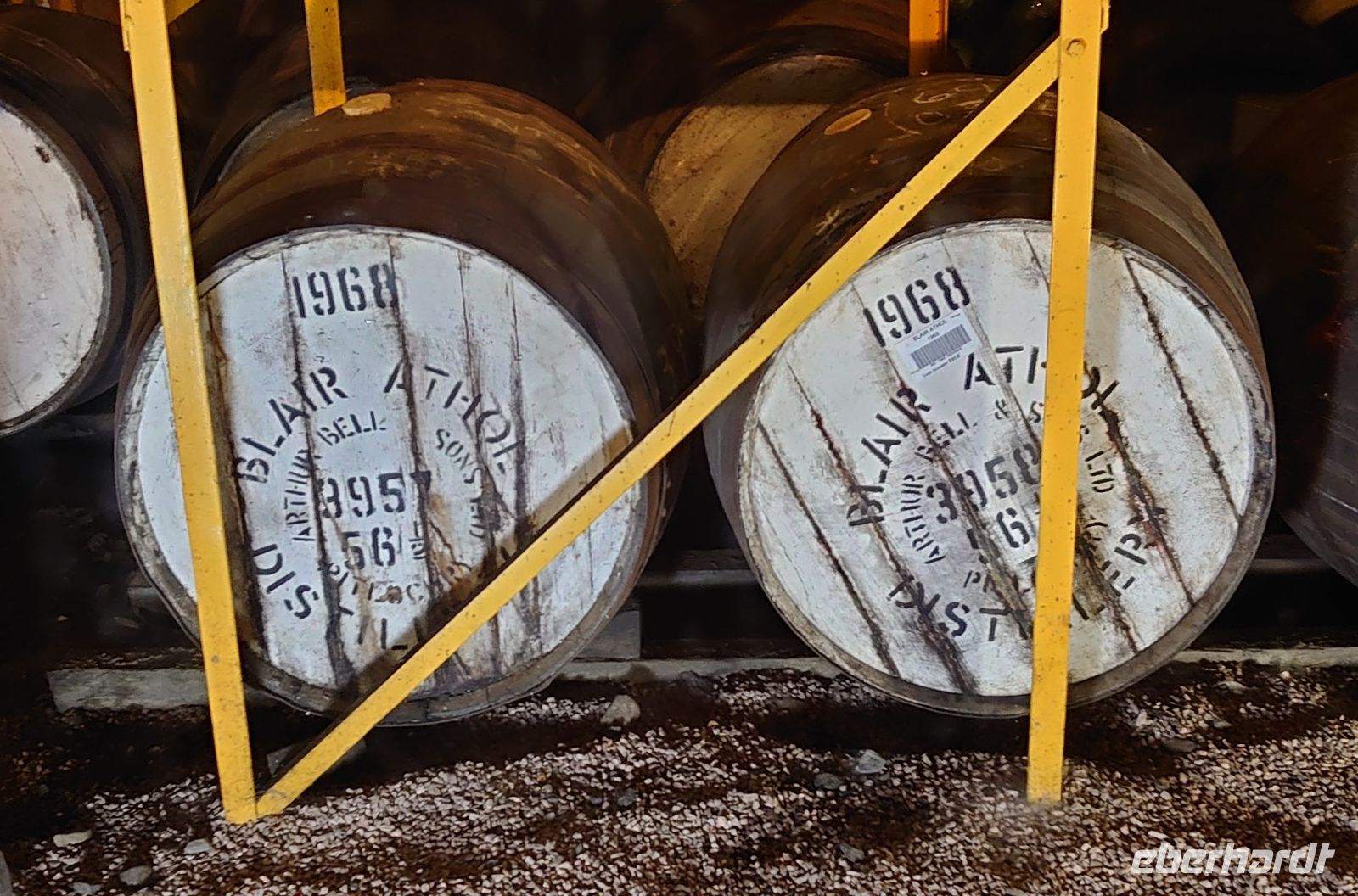 196 Lagerung - Zwei sehr teure Fässer!