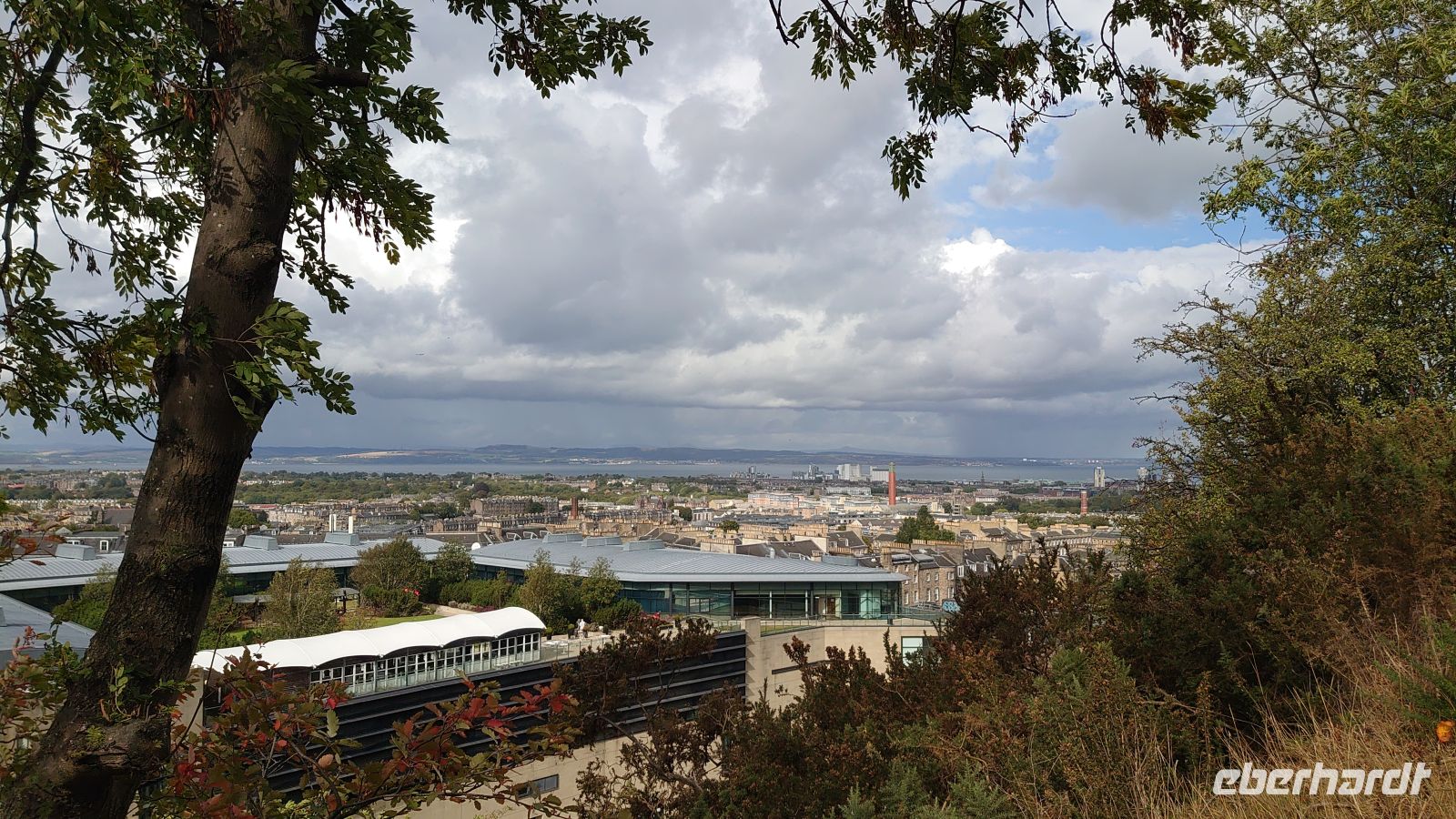 227 Blick über Edinburgh von Calton Hill