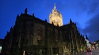 Blick auf die angestrahlte St. Giles Kathedrale &ndash; &copy; Marlies Thrum (Eberhardt TRAVEL)