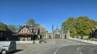 Einfahrt zum Taymouth Castle &ndash; &copy; Marlies Thrum (Eberhardt TRAVEL)
