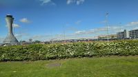 Zwischenstopp am Flughafen Edinburgh &ndash; &copy; Marlies Thrum (Eberhardt TRAVEL)